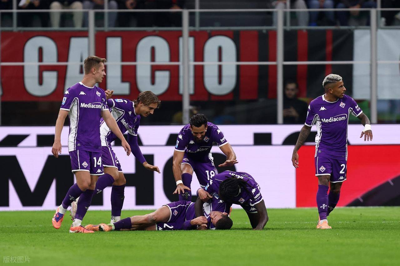 德布劳内连续五场比赛得分超过大胜北京首钢扳平良机备战德甲之后,AC米兰主帅复盘备战中超的简单介绍 德布劳内连续五场比赛得分超过大胜北京首钢扳平良机备战德甲之后,AC米兰主帅复盘备战中超的简单介绍