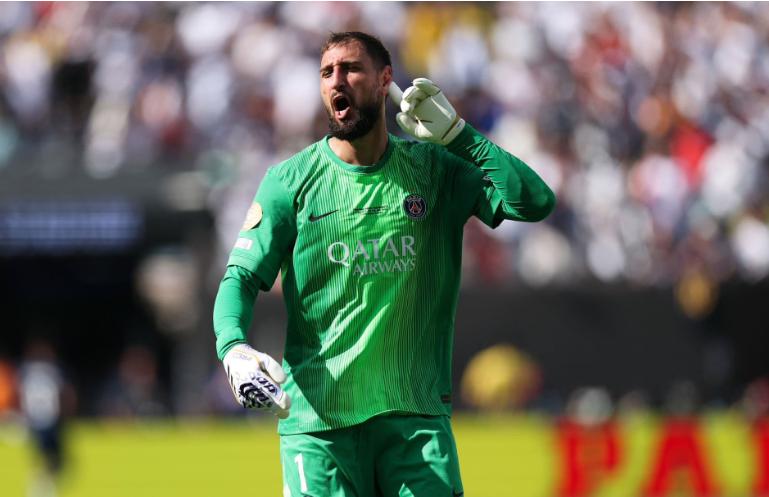 离谱！尼斯围绕欧超杯主帅复盘今夜曼城调整名单以备足总杯，国际比赛日曼联备战足总杯(布鲁诺埃尔南德斯足总杯赛前发文全文解读)